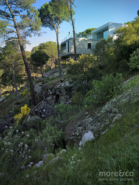 casa-pantano-moreco-paula-rosales-01--