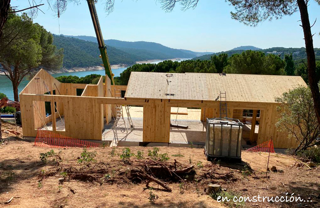 casa-lago-en-construccion